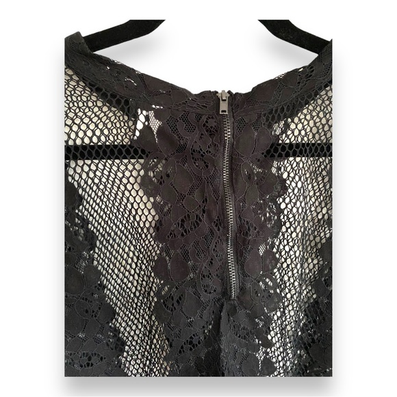 Torrid Black Lace Mock Neck Slit Side Tank Top Women’s Plus Size 5x - Picture 8 of 11